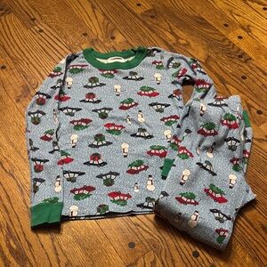 Hanna Andersson Kids Pajamas with Green Trim size 120(6-7)